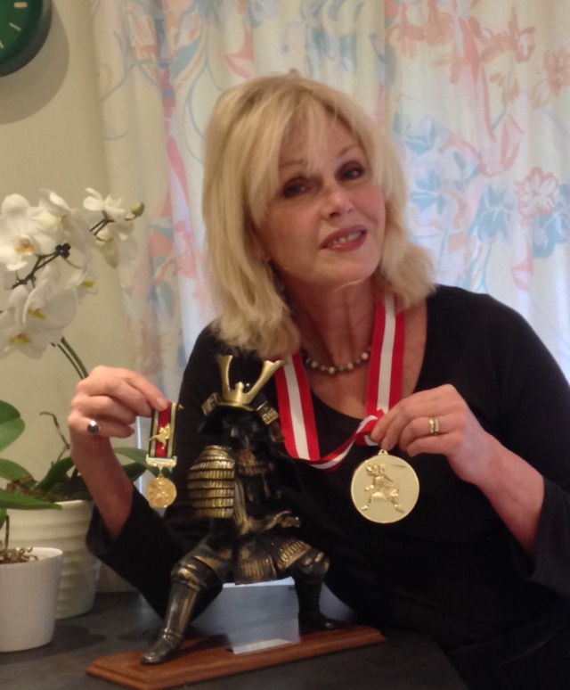 Joanna Lumley with her Shogun Award